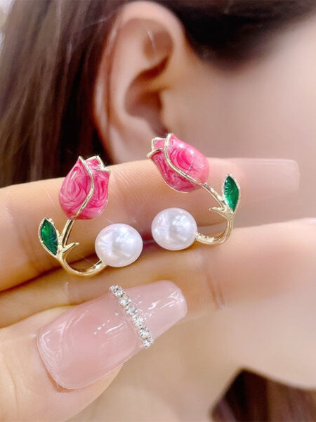 New 2024 Fashion Tulip Flower Earrings for Girl Party Accessories