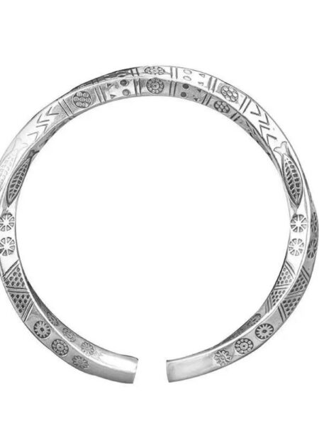 Adjustable Vintage Carved Totem Bracelet Carved Fish Elephant Totem Retro Style   Color Fish Sleeve Bracelet Mobius Opening Design Twist Armband Cuff Open Bracelet Gift