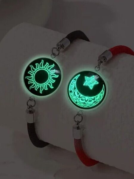 2Pcs Fashion Romantic Couple Bracelet Sun and Moon Lovers Adjustable Woven Bracelet Glow in The Dark Stainless Steel Charm Bracelet Gift