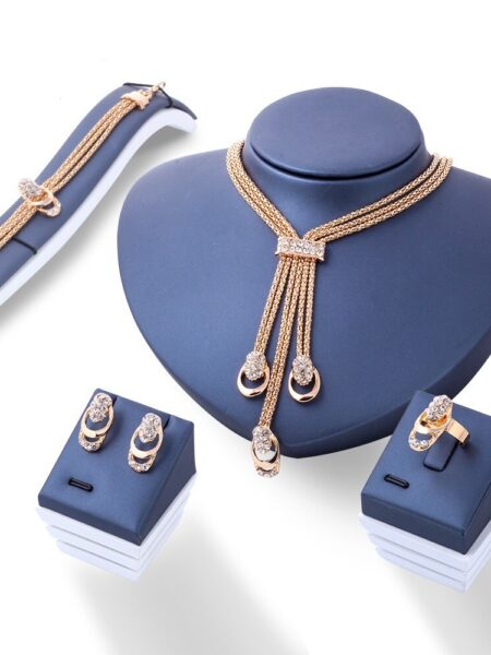 4Pcs Jewelry Set Rings Necklace Earrings Bracelet High Performance Golden Jewelry For Women