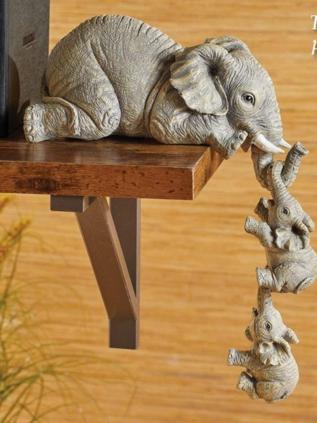 3pcs/set Cute Elephant Figurines Elephant Holding Baby Elephant Resin Crafts Home Furnishing Gift