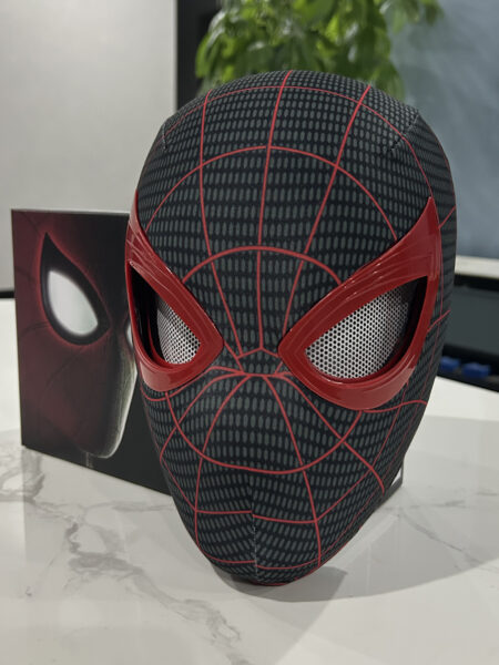 Spiderman Headgear Mask Spider Man Cosplay Ring Chin Version Moving Eyes Electronic Remote Control Mask Toys Boys Birthday Gifts